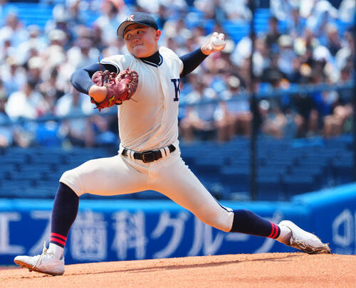 桐光学園対鎌倉学園　力投する鎌倉学園先発堀井祥吾（撮影・垰建太）