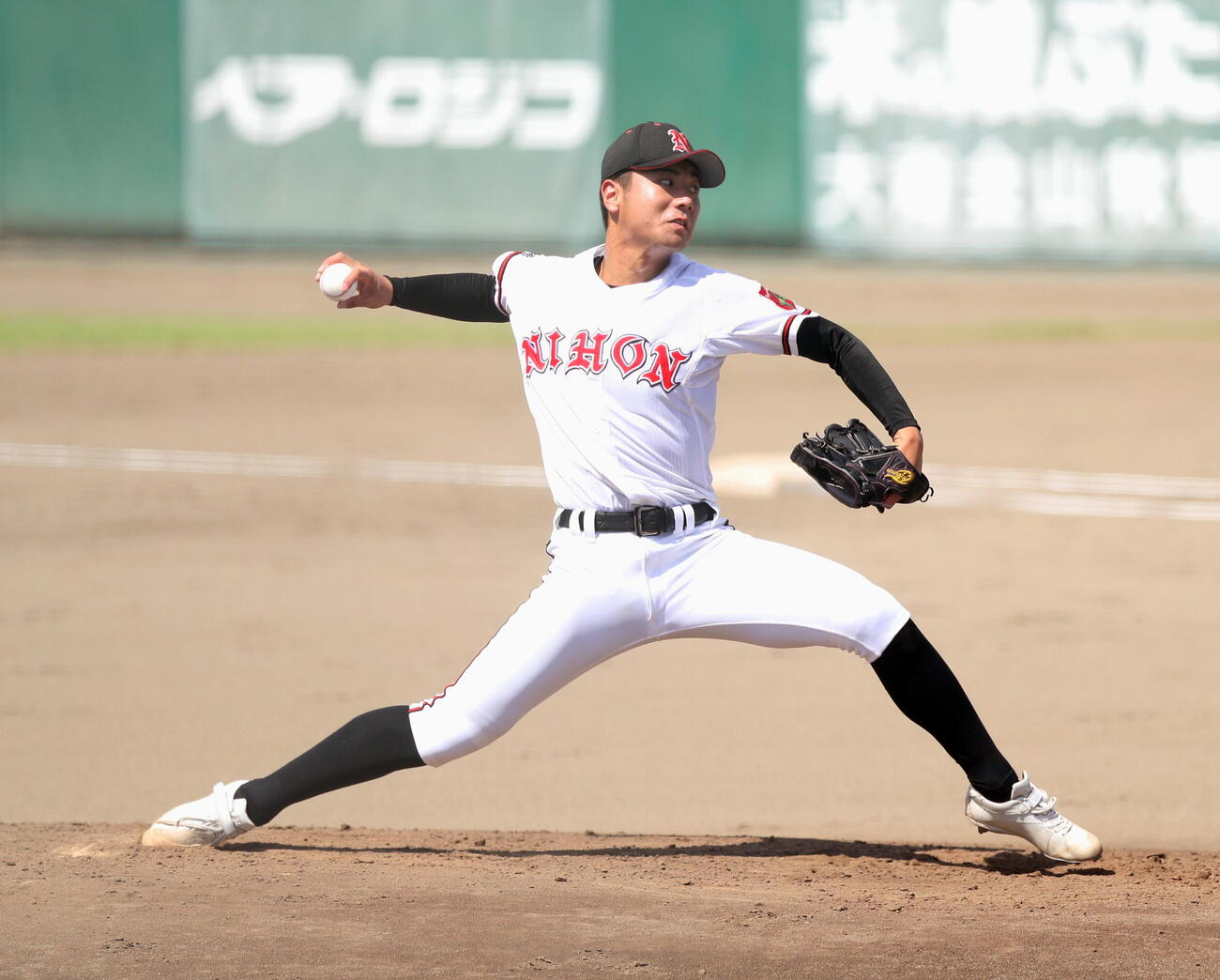 鶴岡東対日大山形　先発した日大山形・児玉寛大（撮影・木村有優)
