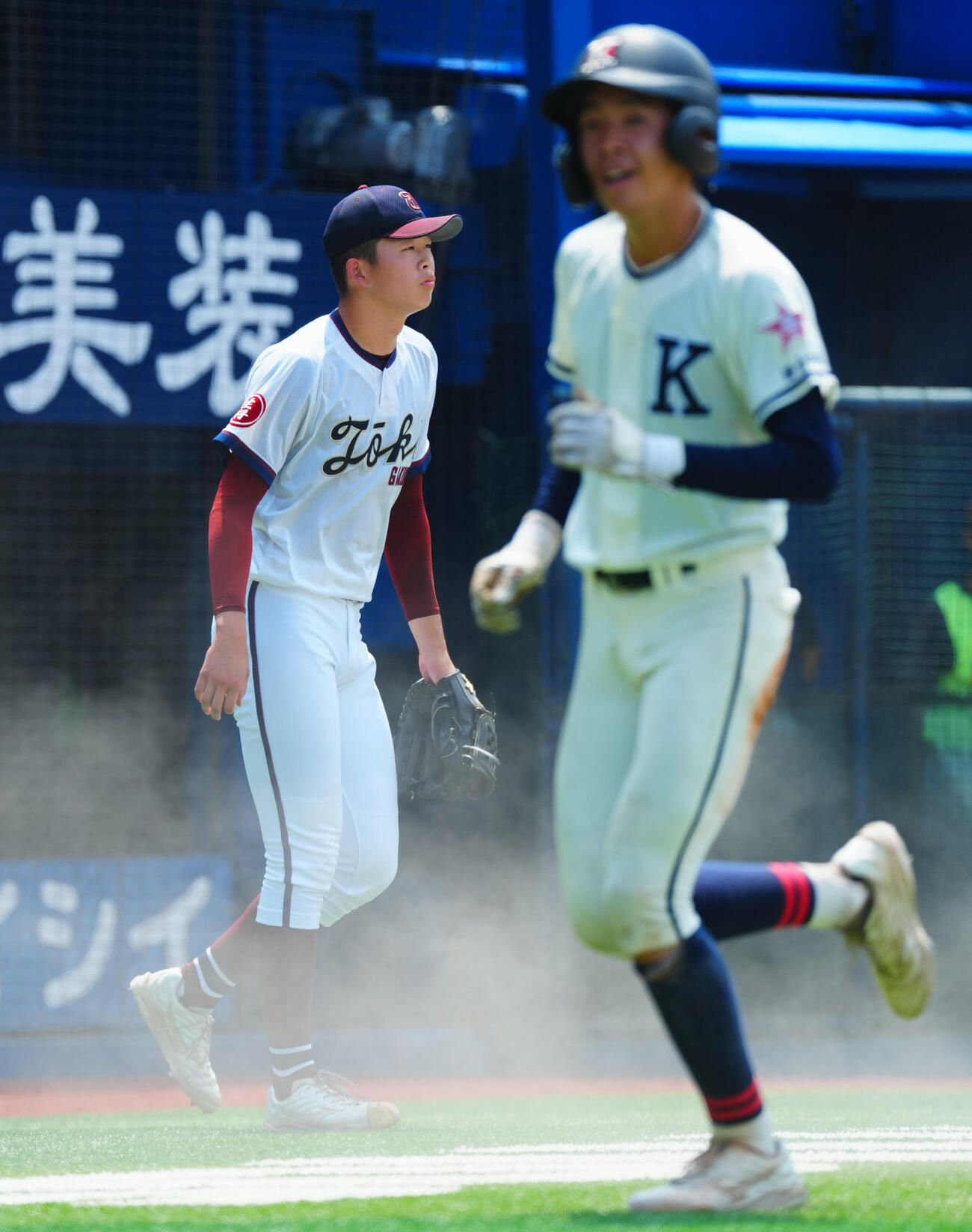 桐光学園対鎌倉学園　1回裏鎌倉学園1死一、三塁、伊藤佑真の犠飛で失点を許す林晃成（撮影・垰建太）