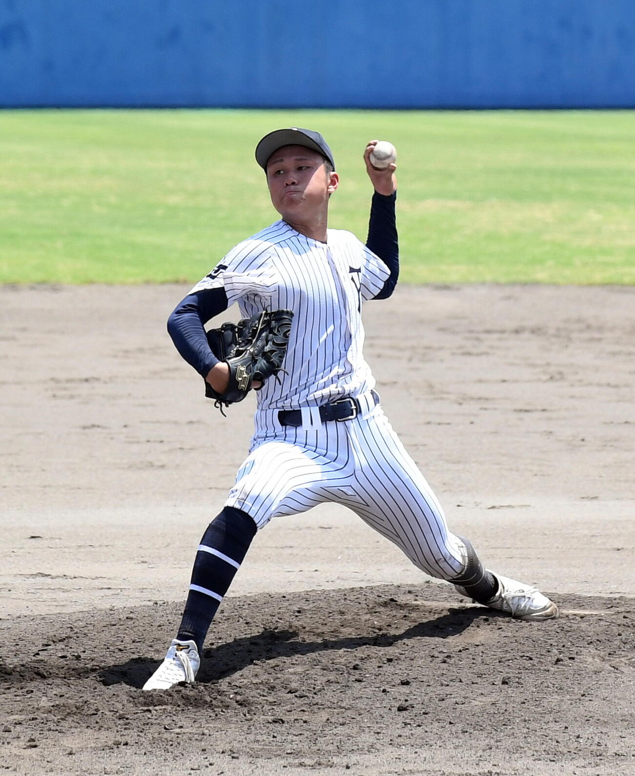 加藤学園対常葉大菊川　力投する常葉大菊川・佐藤