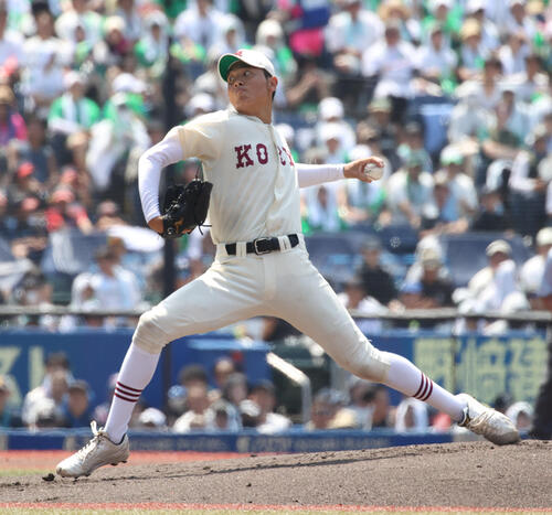拓大紅陵対専大松戸 先発した拓大紅陵・二宮楽(撮影・柴田隆二)