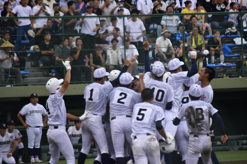 【高校野球】佐野日大が２季連続聖地へ　小島颯人の記念すべき高校初本塁打で決着／栃木
