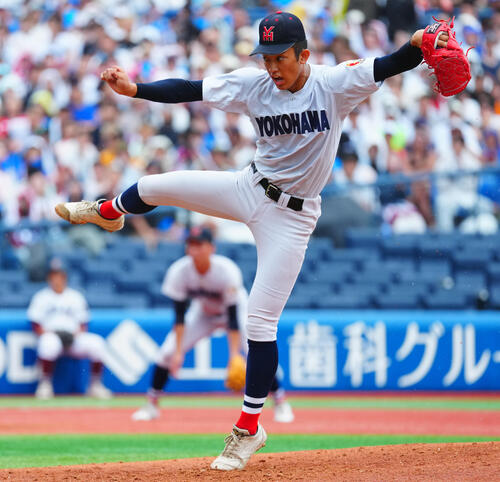 高校野球】横浜が桐光学園を破り4季連続出場 最速157キロ右腕の織田翔