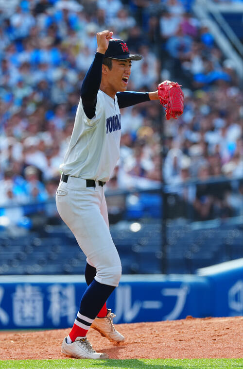 高校野球】横浜が桐光学園を破り4季連続出場 最速157キロ右腕の織田翔