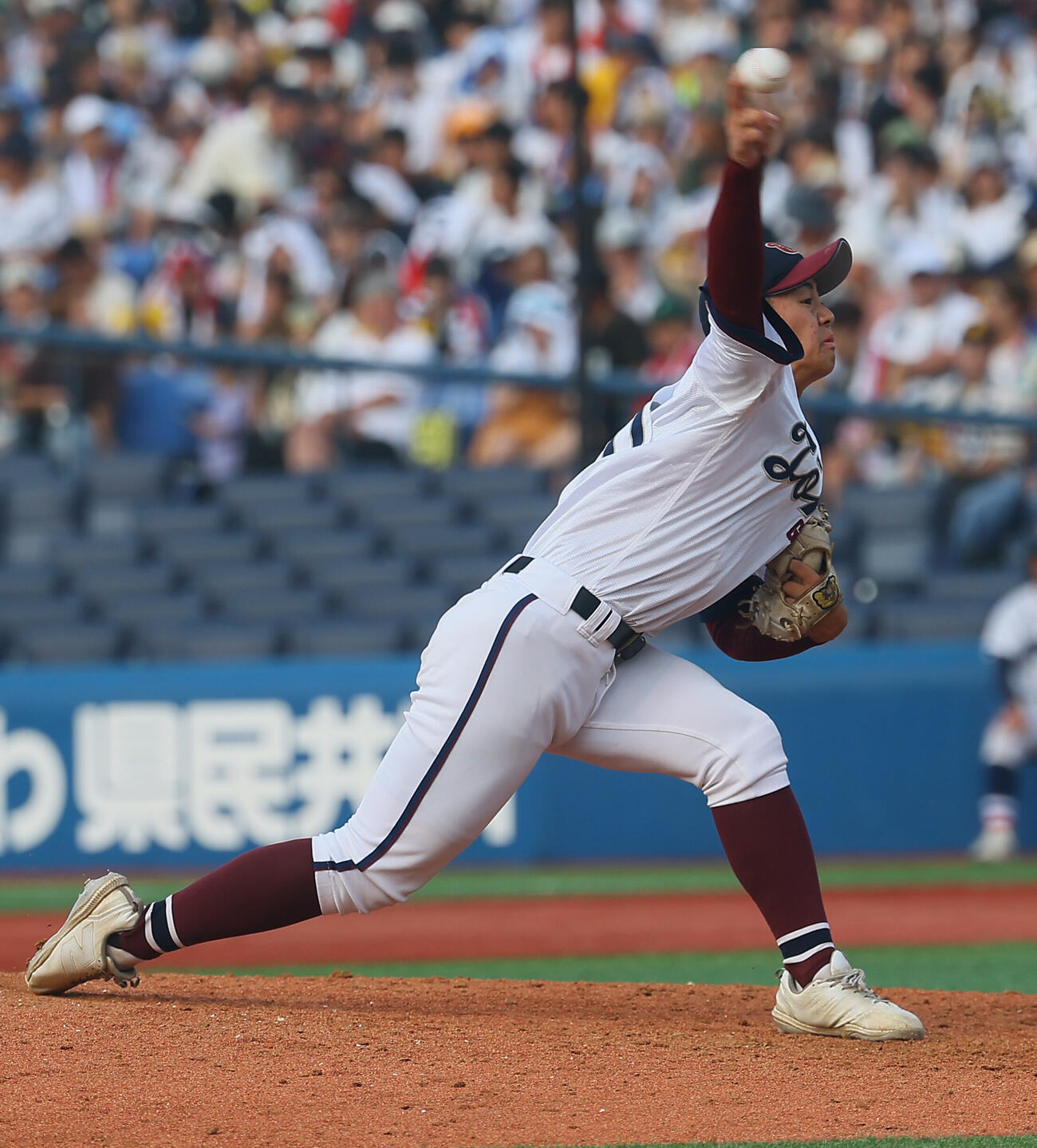 横浜対桐光学園　桐光学園3番手小山田尊琥（撮影・水谷安孝）