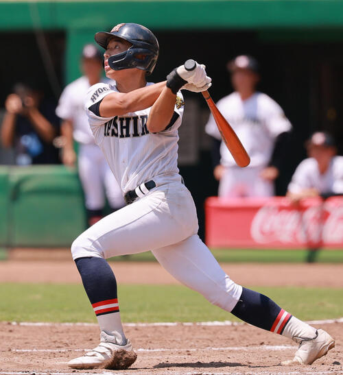 【高校野球】社３年ぶりＶ　小倉臣斗が逆転２ラン「僕が決めないといけない」４番の自覚に燃えた