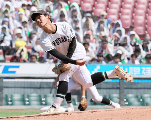 市立福山対広島商業 市立福山先発の来山凌也投手(撮影・加藤孝規)
