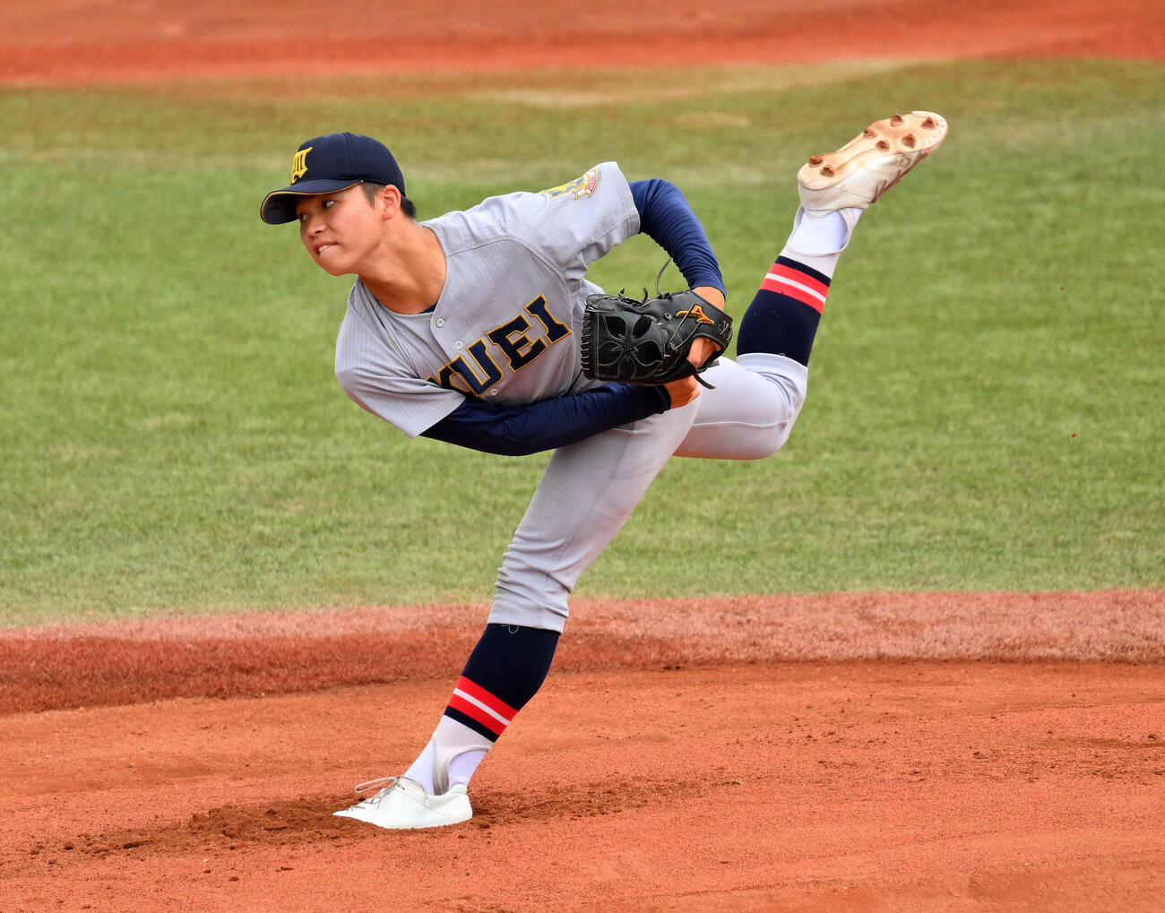 東北対仙台育英　仙台育英先発の古川諒弥（撮影・滝沢徹郎）