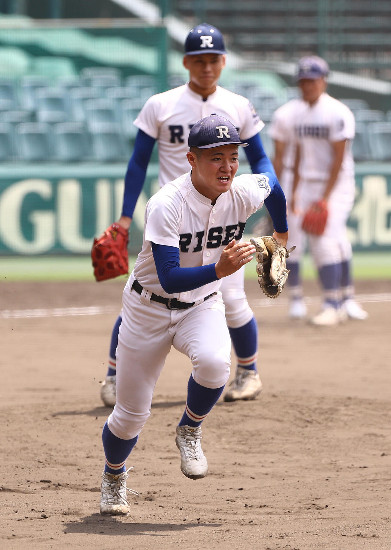 甲子園球場で練習する履正社・加賀田蒼介（撮影・上田博志）