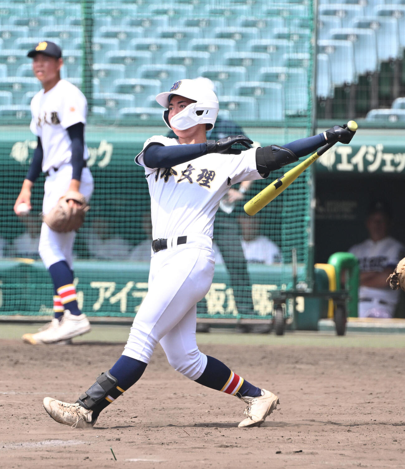 打撃練習で快音を響かせる日本文理・臼木彪牙（撮影・和賀正仁）