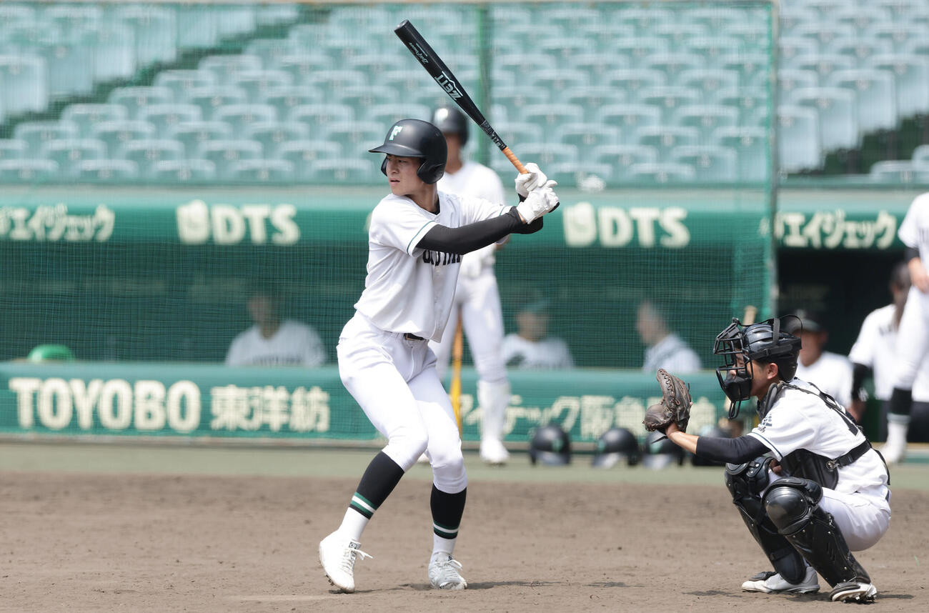 甲子園練習で打席に立つ福山・岩本大輝（撮影・前田充）