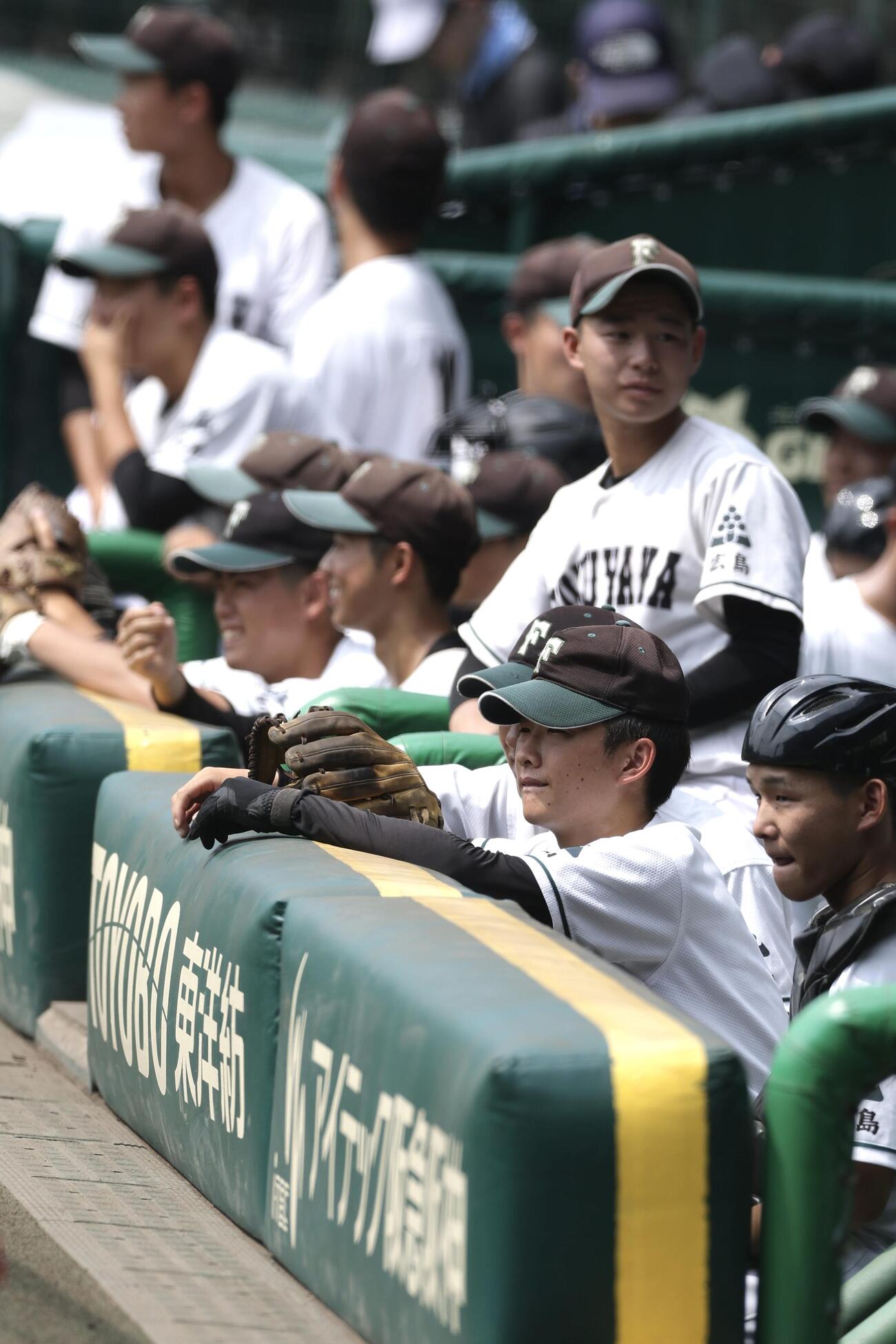 甲子園練習に臨む福山の選手たち（撮影・前田充）