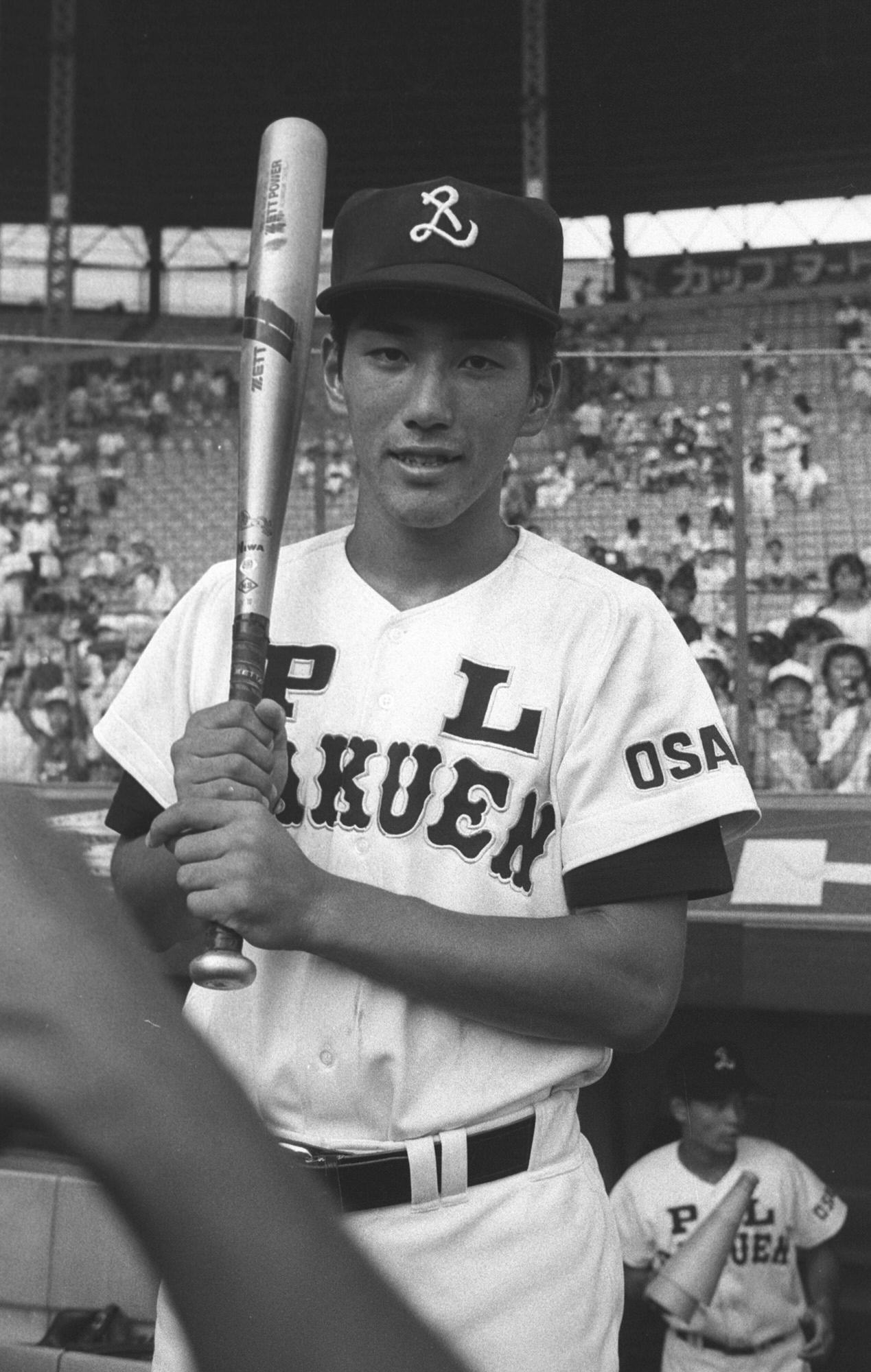 PL学園対亨栄　３発のアーチを放った清原和博＝1984年8月撮影
