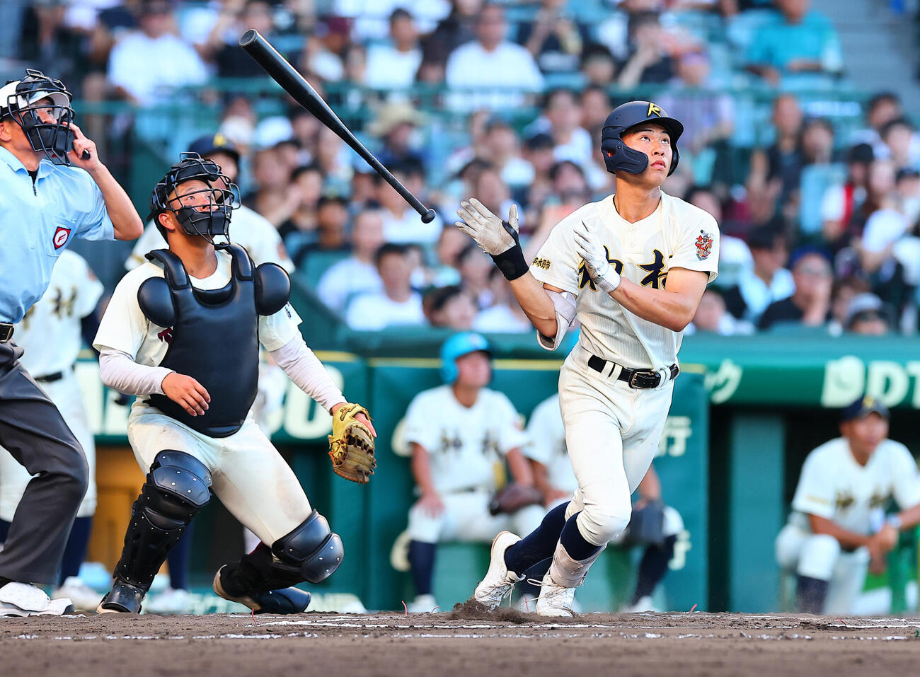 東筑対神村学園　6回裏神村学園1死、本塁打を放つ田中翔大（撮影・野上伸悟）
