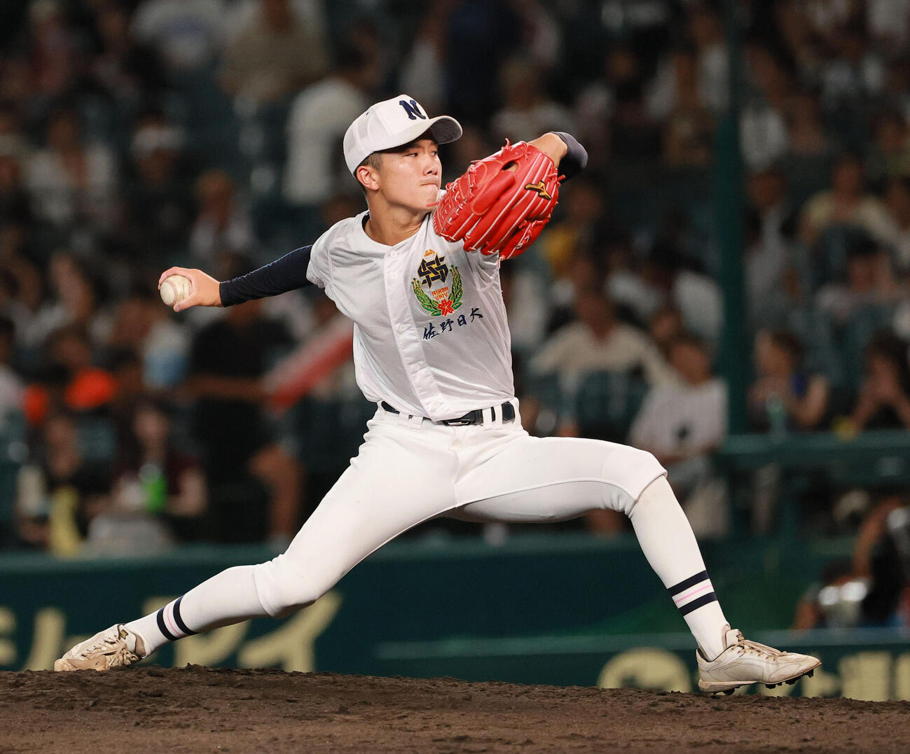 佐野日大対聖隷クリストファー　5回裏、力投する佐野日大エース鈴木有（撮影・上山淳一）
