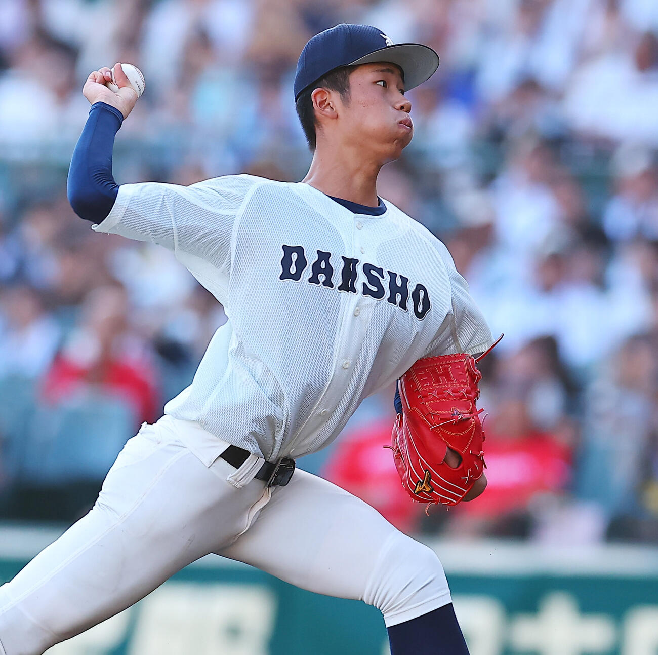 大分商対日本文理　力投する大分商・平田玲翔（撮影・野上伸悟）