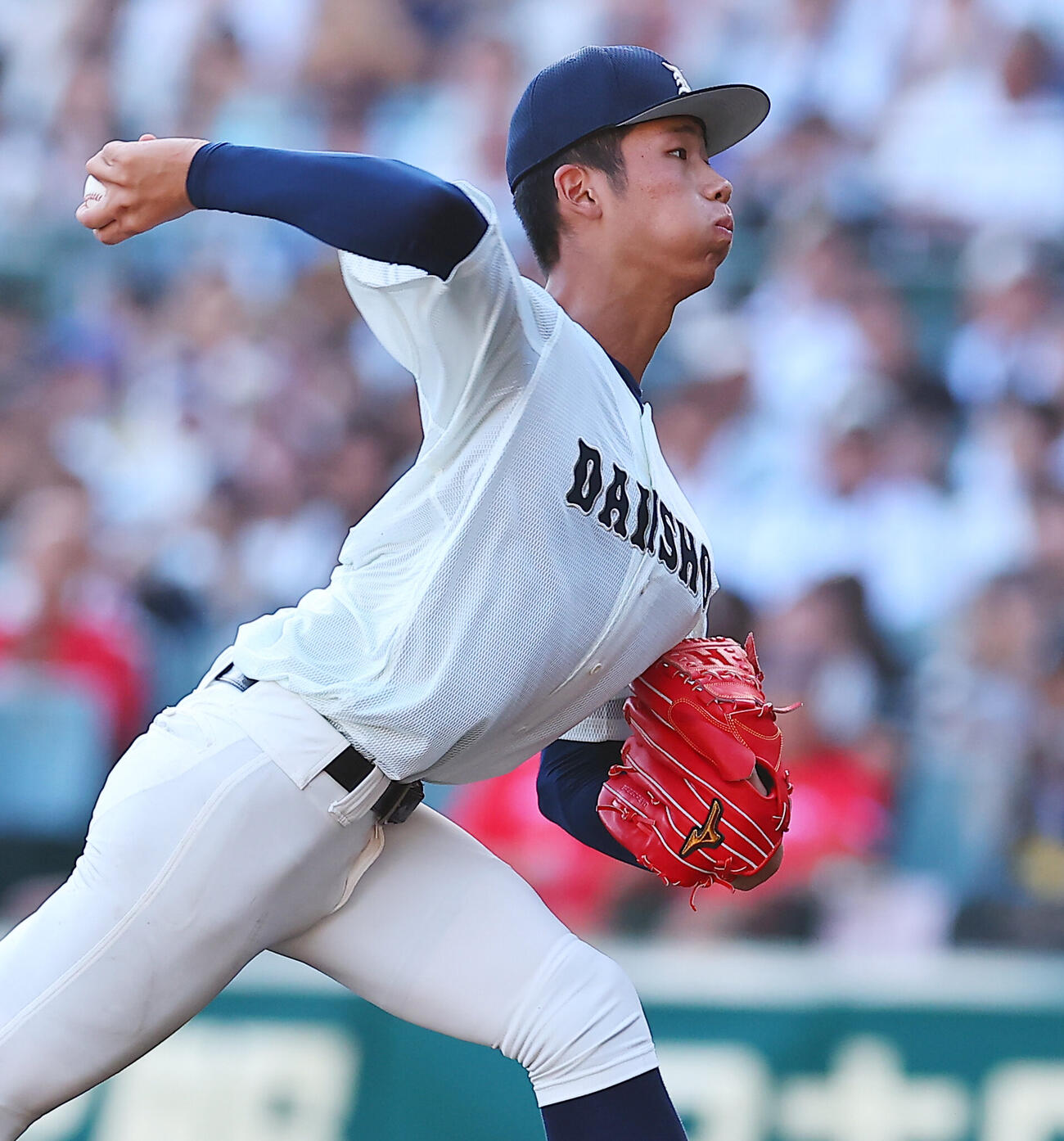 大分商対日本文理　力投する大分商・平田玲翔（撮影・野上伸悟）