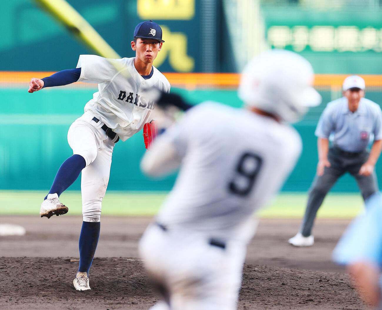 大分商対日本文理　力投する大分商・平田玲翔（撮影・野上伸悟）
