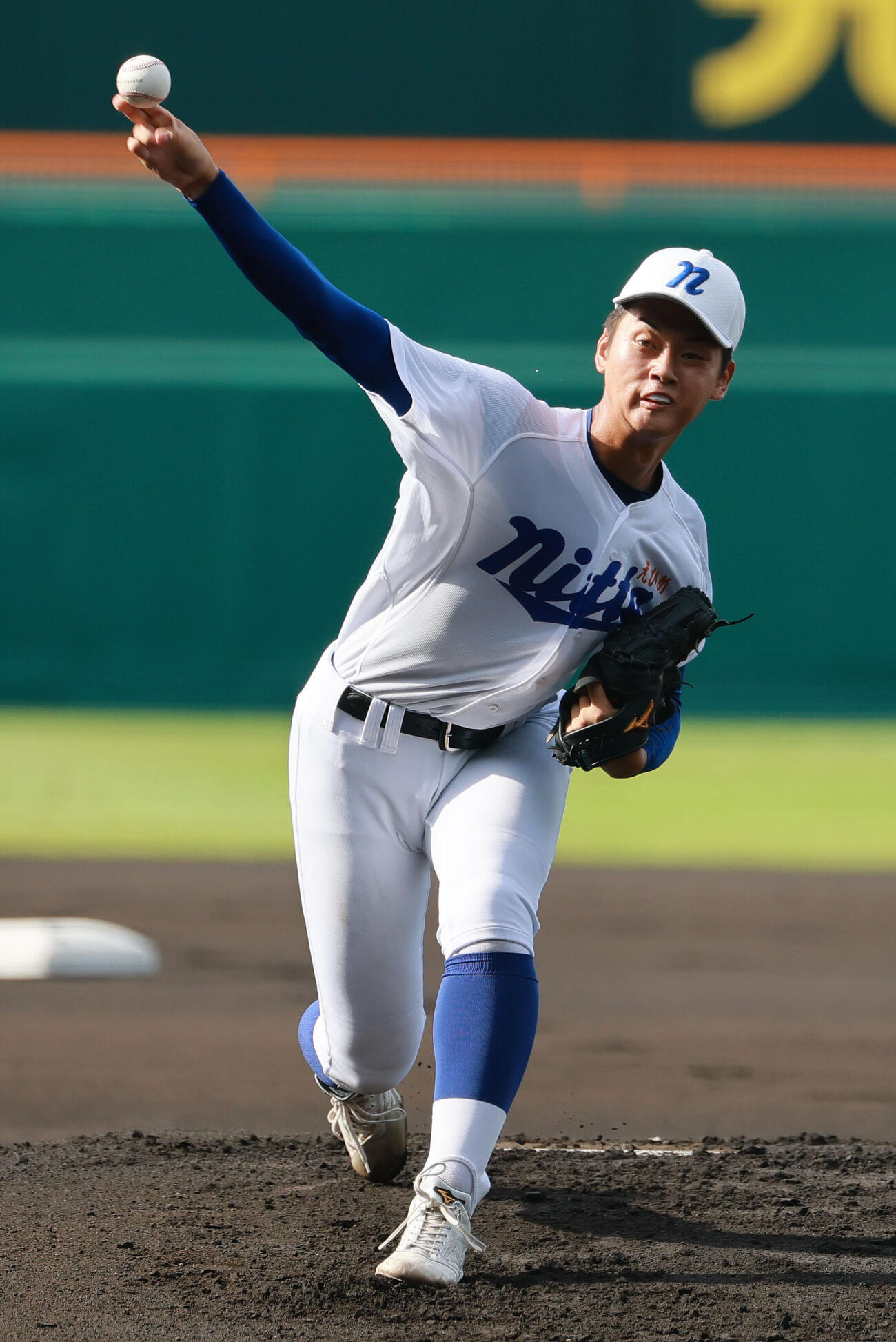 花巻東対新田　新田先発の築山朔弥（撮影・上山淳一）