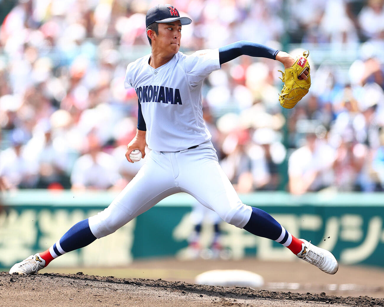 横浜対沖縄尚学　横浜先発の織田翔希（撮影・野上伸悟）