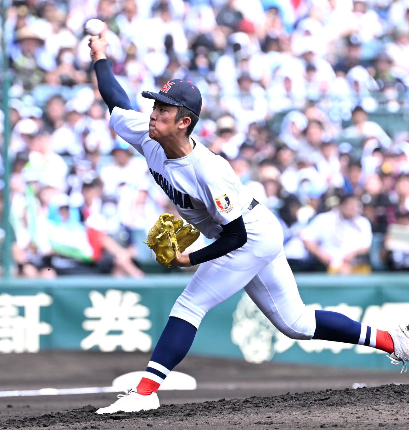 横浜対沖縄尚学　横浜先発の織田翔希（撮影・石井愛子）