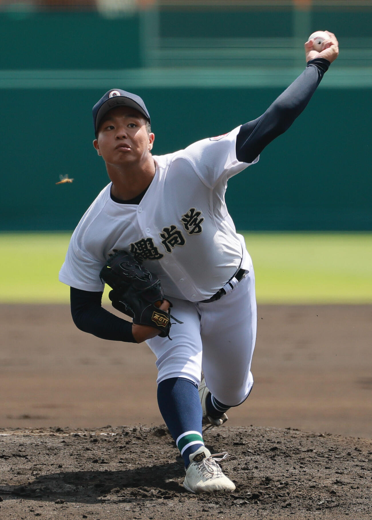 横浜対沖縄尚学　沖縄尚学先発の末吉良丞（撮影・上山淳一）