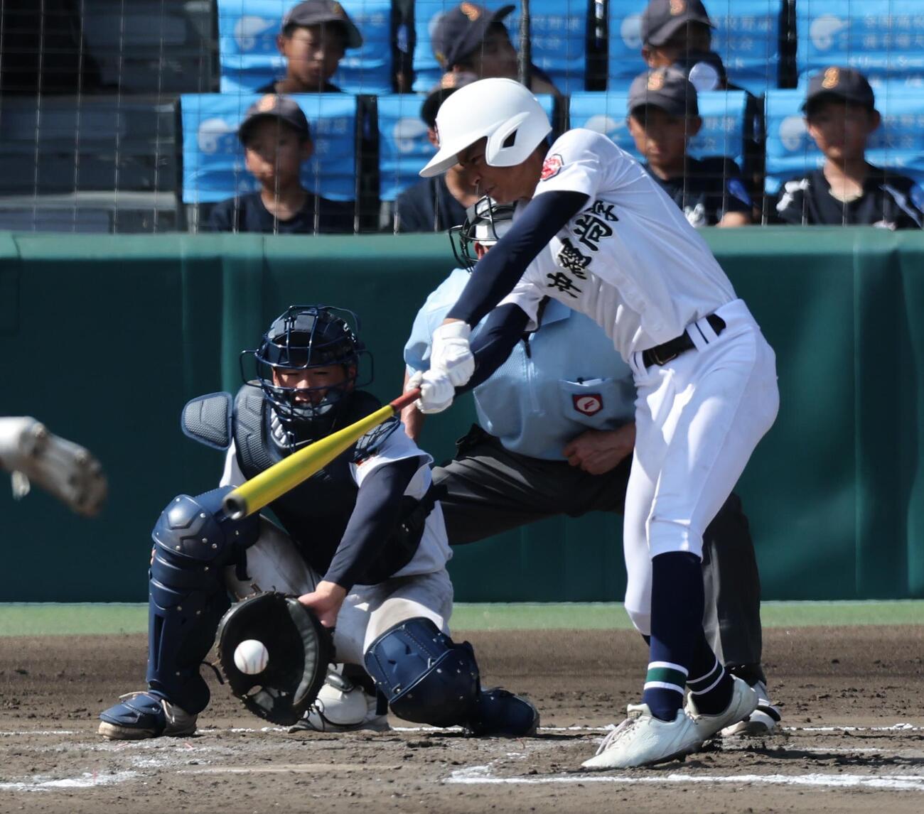 横浜－沖縄尚学　六回裏沖縄尚学＝阪神甲子園球場、猪飼健史撮影