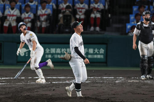 甲子園】天理4番の金本相有が先制ソロ 甲子園初出場の福山は「勢い