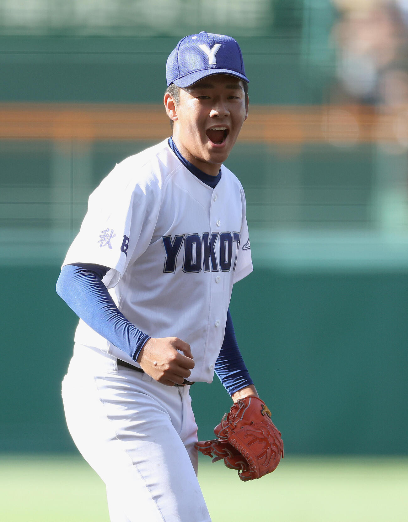 智弁和歌山対社　1回表を抑える横手・佐藤宙斗（撮影・河田真司）