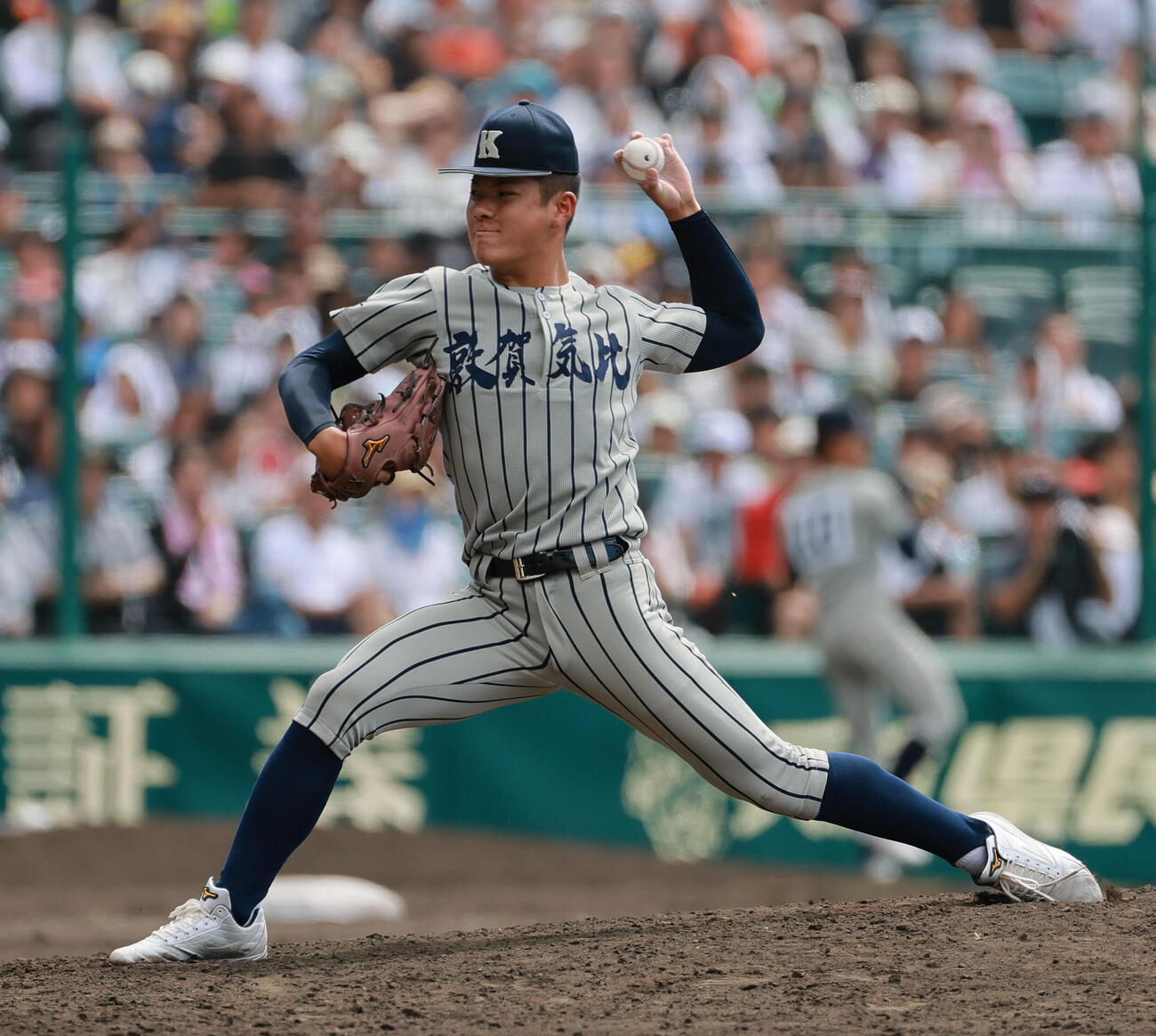 敦賀気比対横手　9回裏に登板する敦賀気比4番手の佐々木晴正（撮影・上山淳一）