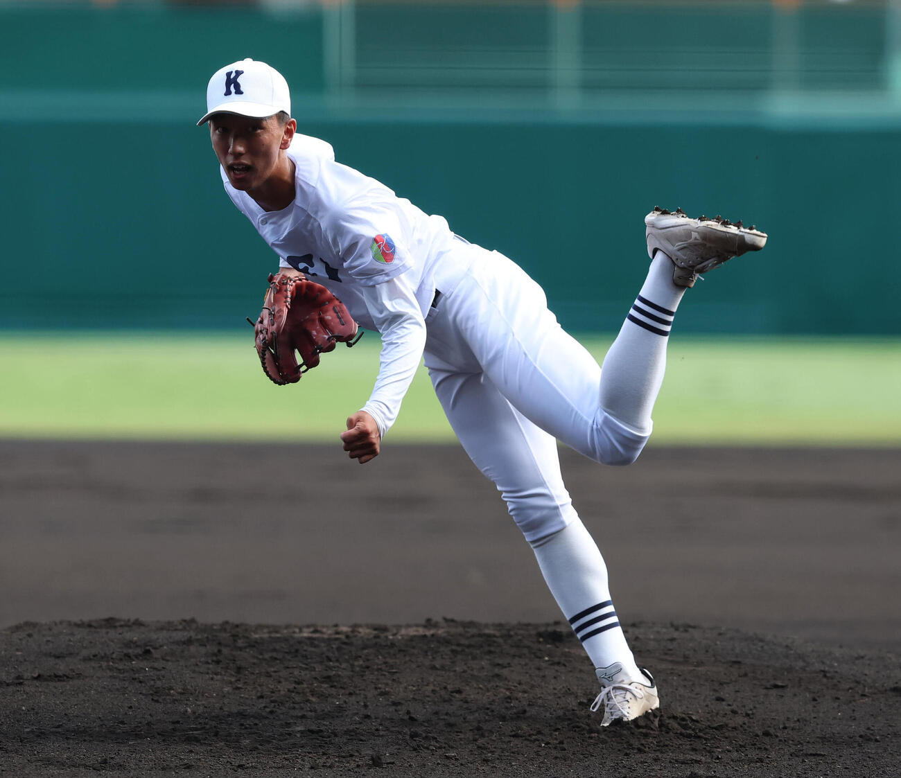 履正社対享栄　履正社戦に先発する享栄・近藤優（撮影・白石智彦）