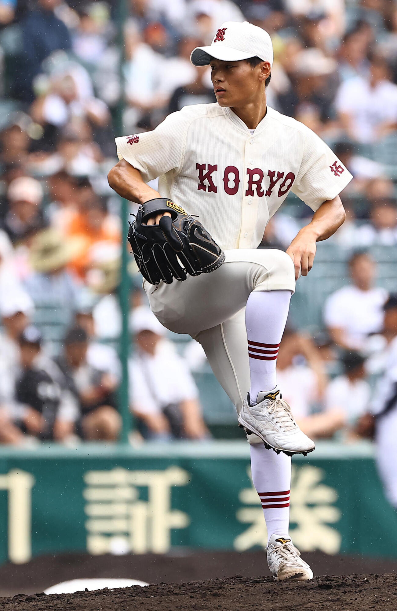 拓大紅陵対佐賀商　拓大紅陵先発の宮沢和聖（撮影・上田博志）