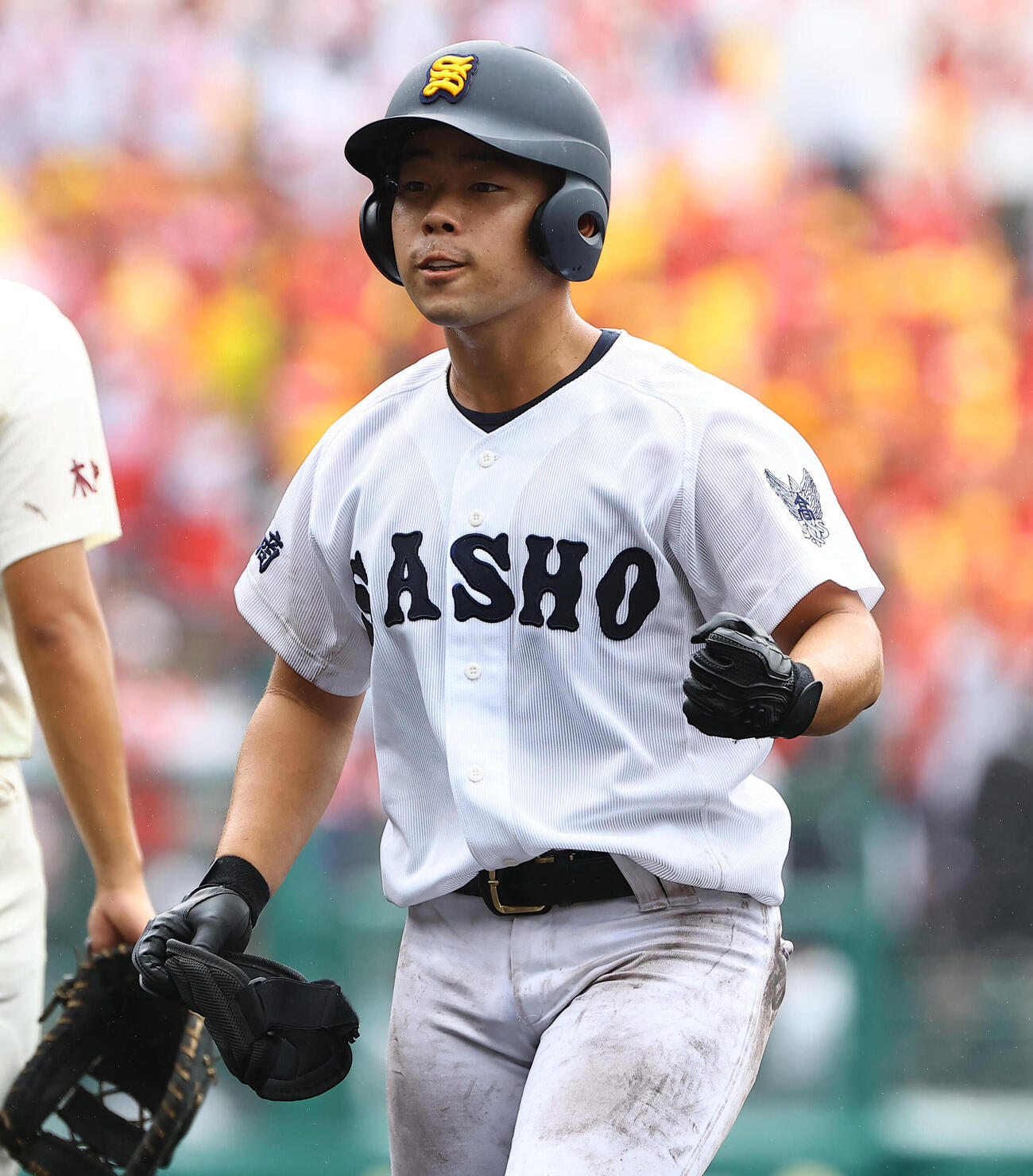 拓大紅陵対佐賀商　9回裏佐賀商1死一塁、安打を放つ佐賀商・立花孝紀（撮影・上田博志）