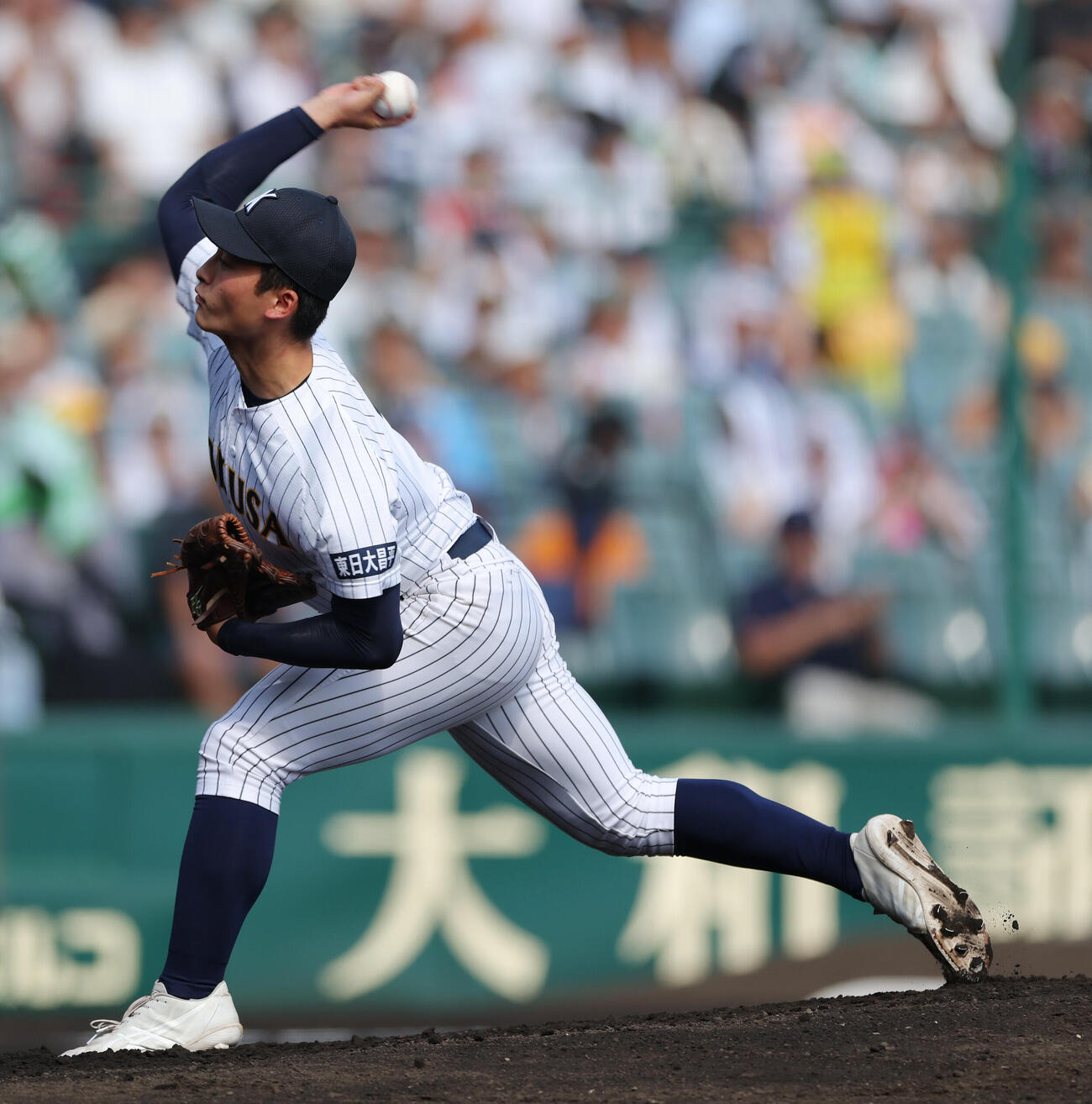 青森山田対東日本国際大昌平　先発登板で力投する東日本国際大昌平・照沼佑崇（撮影・河田真司）