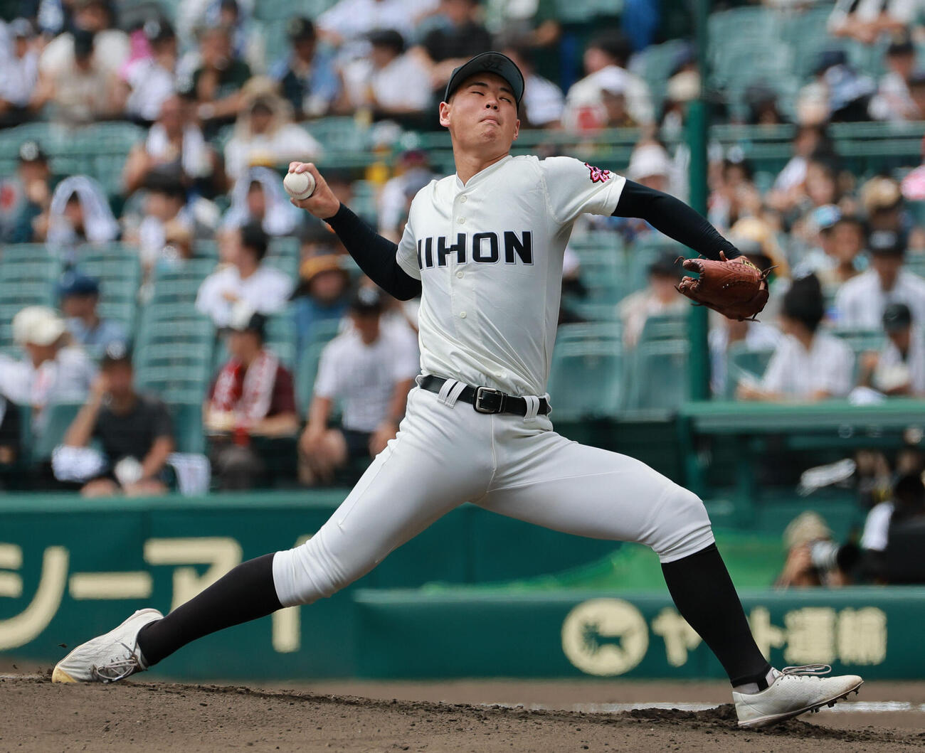 長崎日大対有明　長崎日大先発の古賀友樹（撮影・上山淳一）