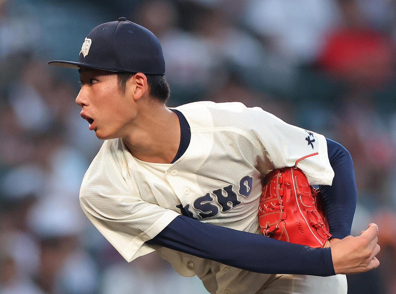英明対大分商　5回表、力投する大分商・平田玲翔（撮影・河田真司）