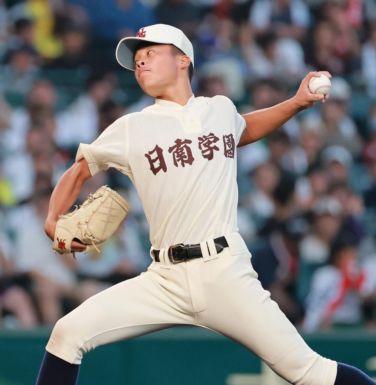 横浜対日南学園　日南学園先発の谷口銀次郎（撮影・上山淳一）