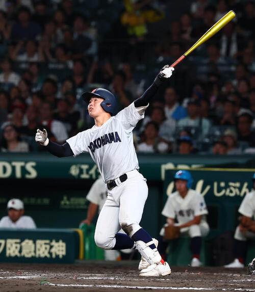 【甲子園データ】横浜・江坂佳史が夏55本目の満弾　横浜の選手では08年夏の筒香嘉智以来