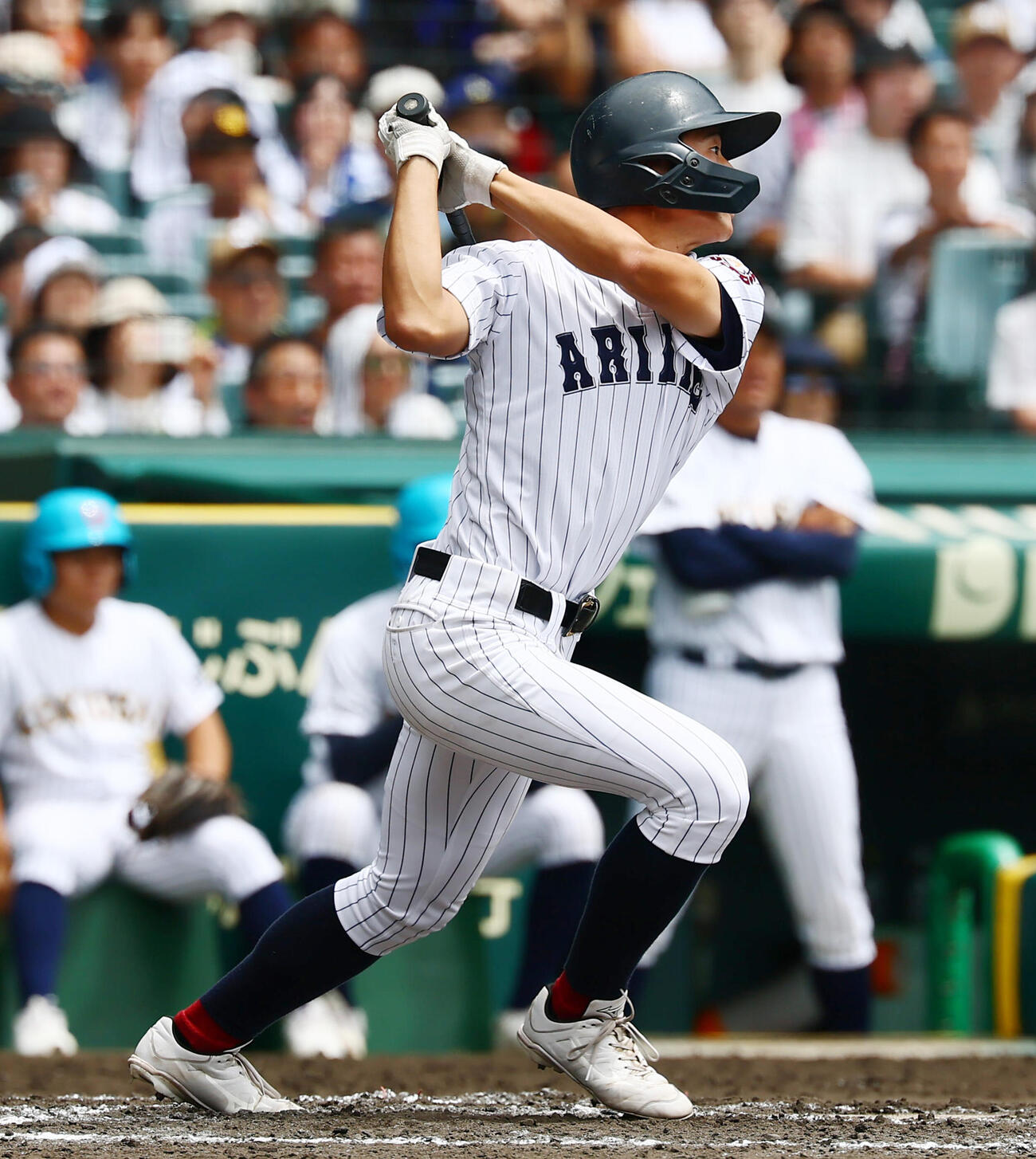 有明対東日本国際大昌平　8回表有明2死満塁、代打広沢遼太朗は逆転左前2点適時打を放つ（撮影・加藤哉）