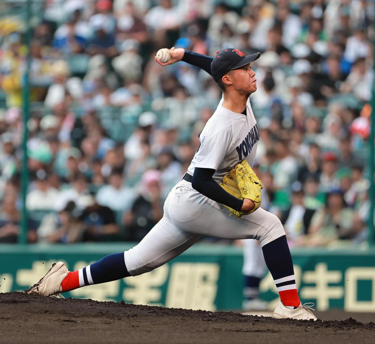 横浜対霞ケ浦　横浜先発の小林鉄三郎（撮影・上山淳一）