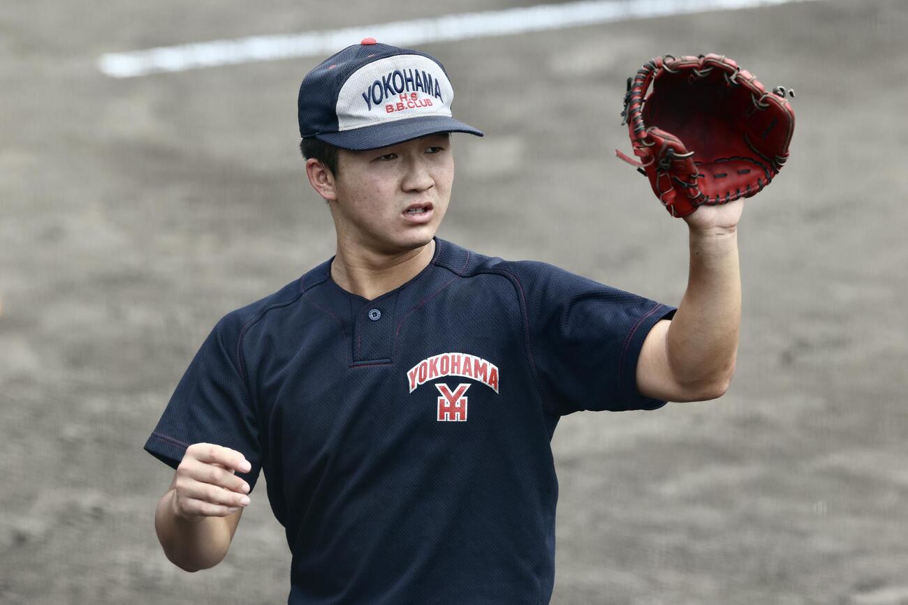 練習に臨む横浜・池田聖摩（撮影・河田真司）