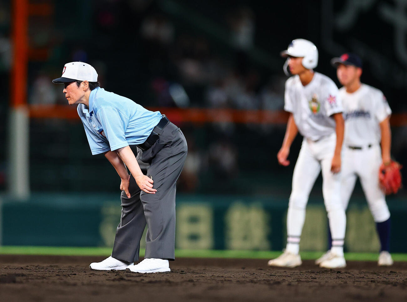 2026年8月6日、佐野日大対聖隷クリストファーで二塁塁審を務める松本京子審判員