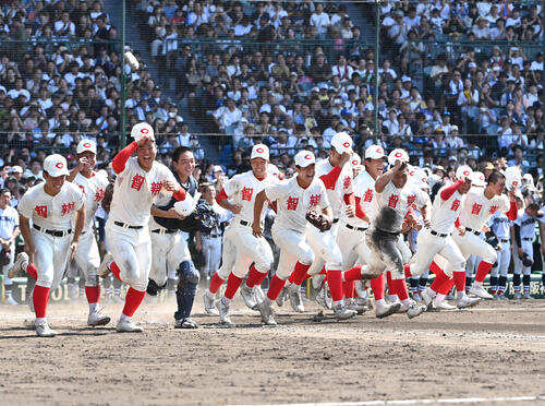 【甲子園】智弁和歌山決勝進出　春夏10度目は７校目　優勝回数５傑入りなるか