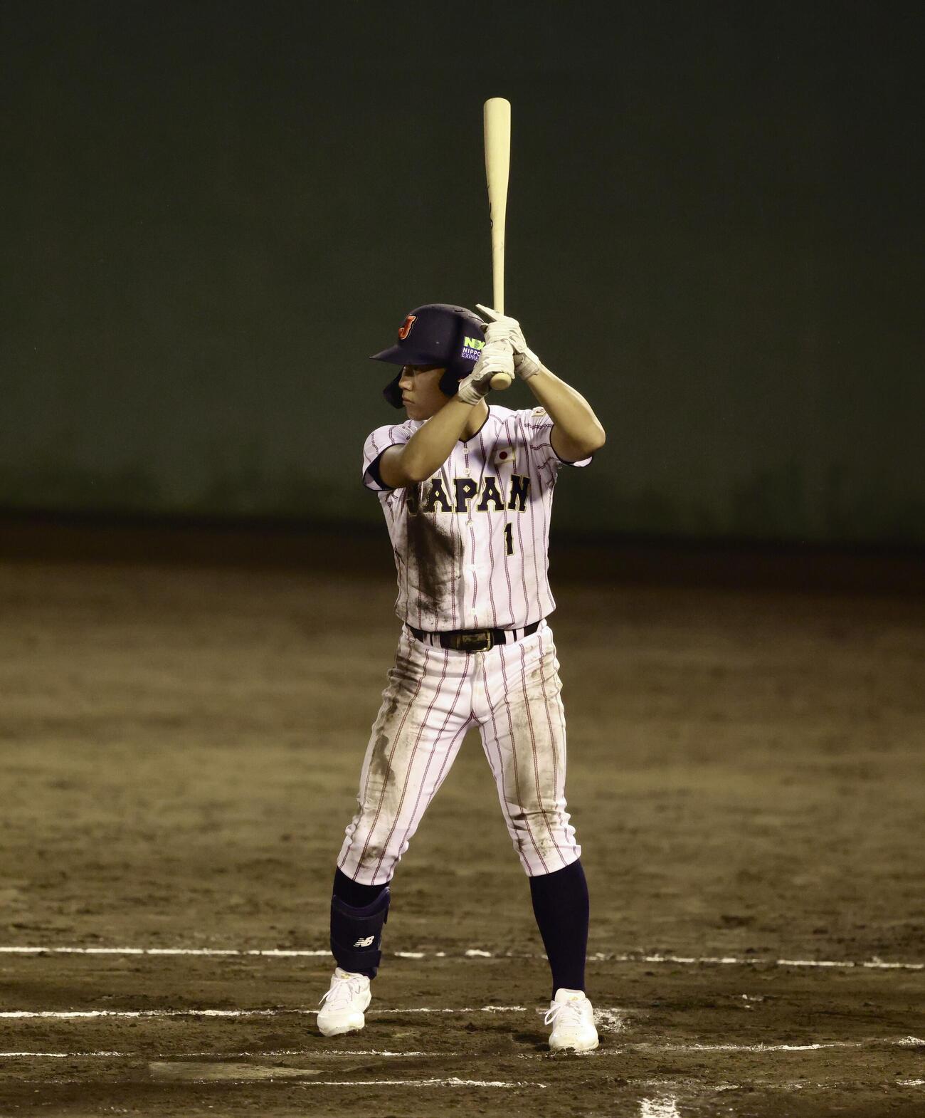 U18高校日本代表対早大　5回表、打席に入るU18高校日本代表・小野舜友（撮影・河田真司）