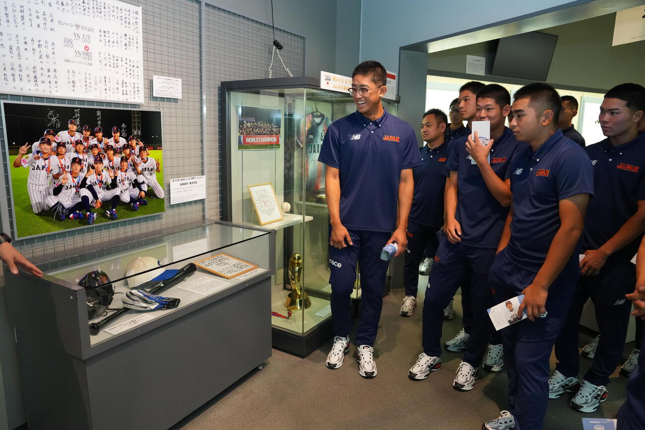 野球殿堂博物館に訪れたU－18高校日本代表の選手たち（写真提供：NPBエンタープライズ）