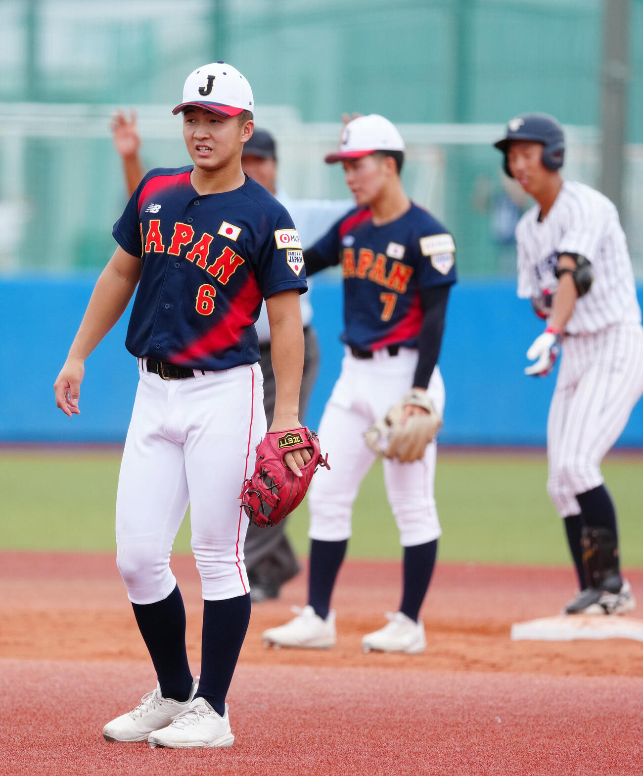 立大との練習試合で二塁手として出場する高校日本代表の池田聖摩（撮影・江口和貴）