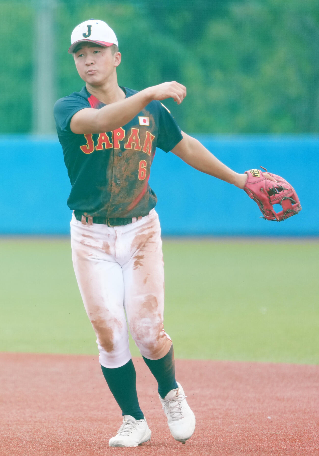 立大との練習試合で二塁手として出場する高校日本代表の池田聖摩（撮影・江口和貴）