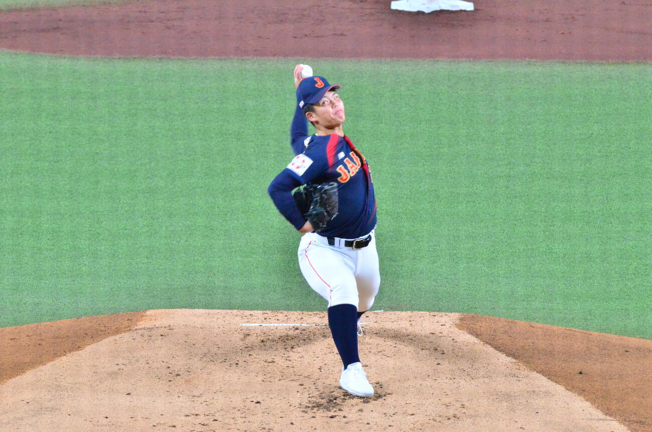 アジアの頂点をかけ韓国との決勝戦の先発マウンドに立った杉本真滉（撮影・平山連）