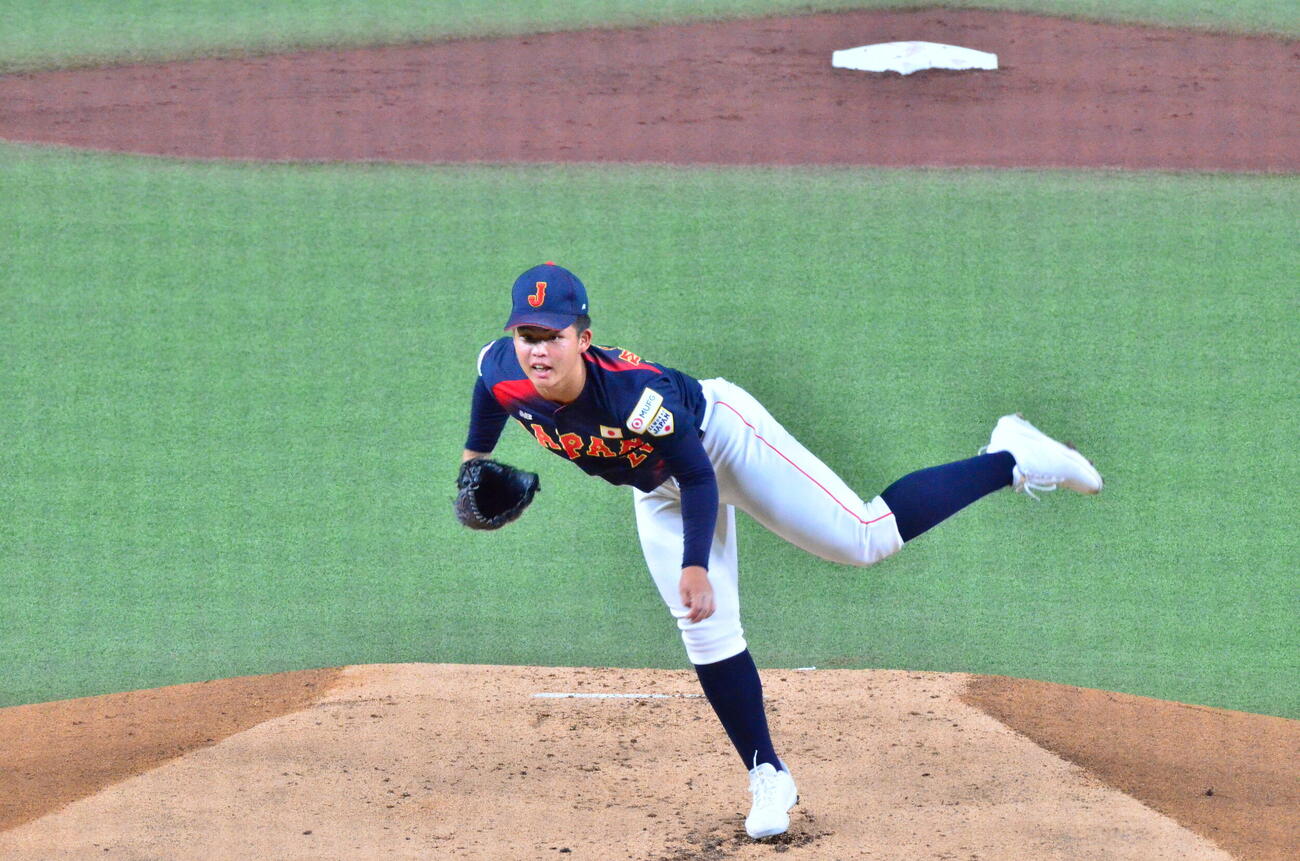 アジアの頂点をかけ韓国との決勝戦の先発マウンドに立った杉本真滉（撮影・平山連）