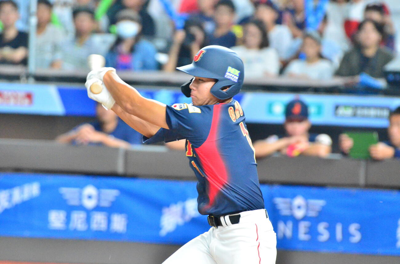 4回に打席に立つ小野（撮影・平山連）